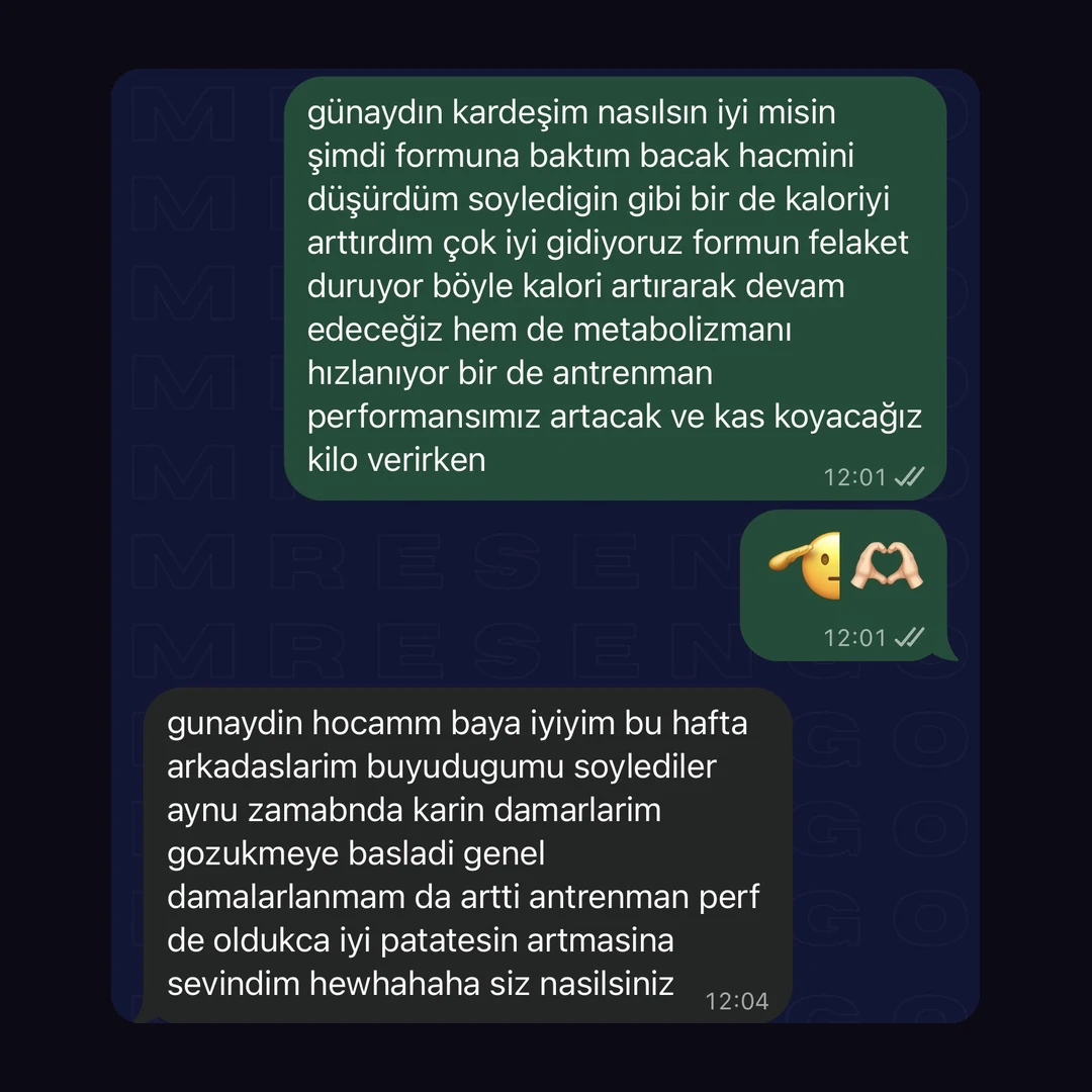 Koç kaloriyi artırdığını anlatıyor; öğrenci: arkadaşlarım büyüdüğümü söylediler, karın damarlarım görünmeye başladı, antrenman performansım oldukça iyi